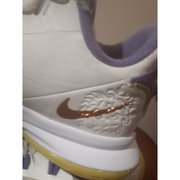Nike Shoes Men\'s Size 10 Lebron Witness 5 Basketball Gym White Bronze CQ9380-102 main image 4